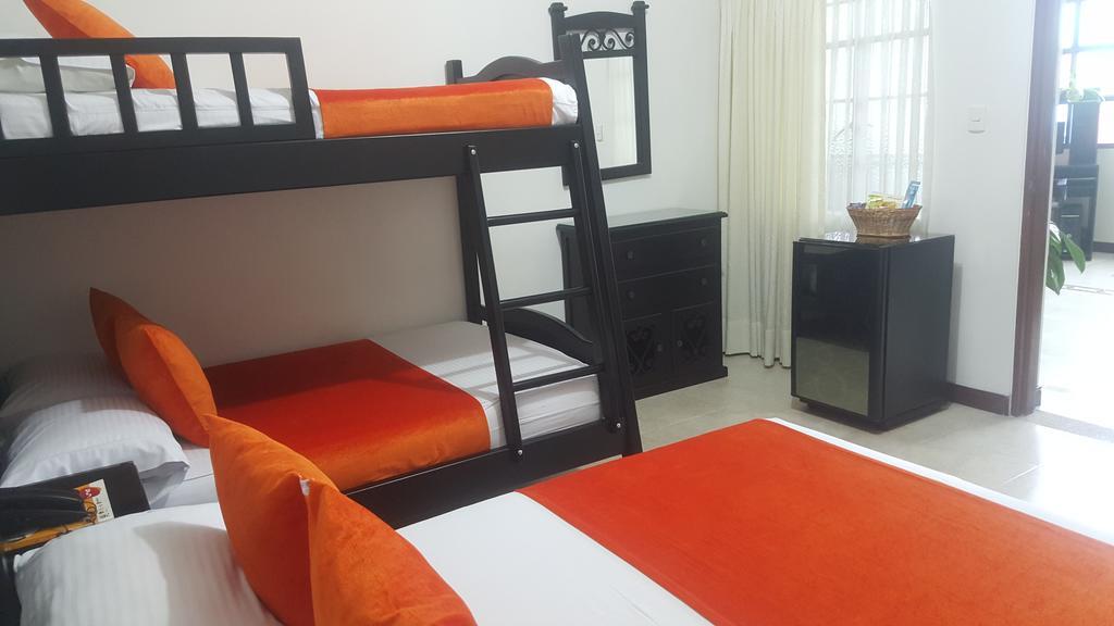 Hotel Colonial Pereira Esterno foto