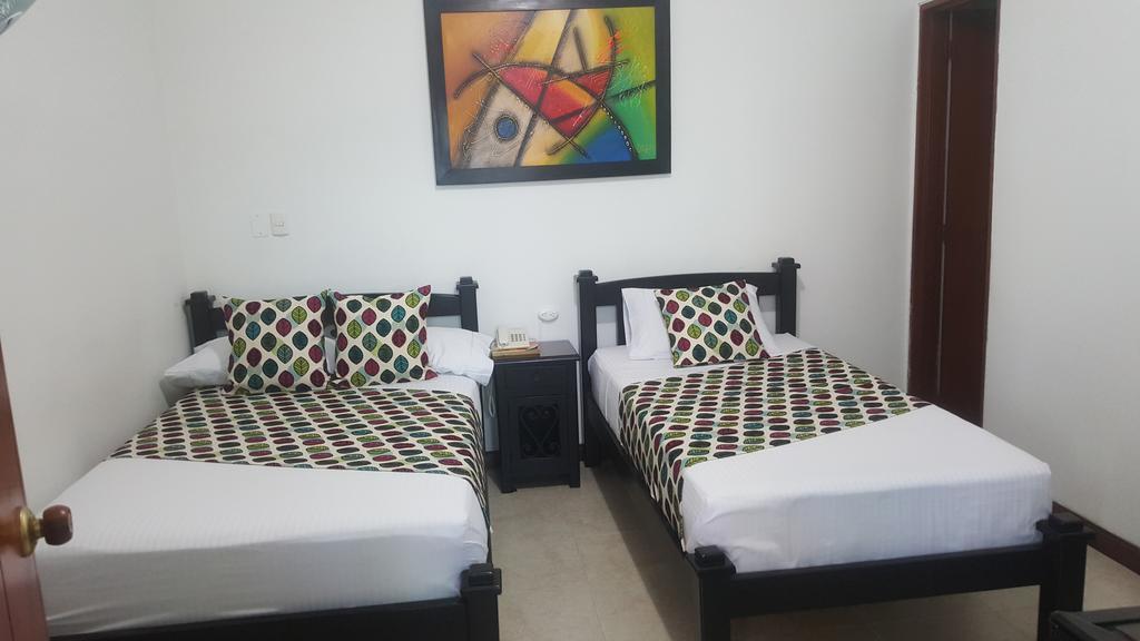 Hotel Colonial Pereira Esterno foto
