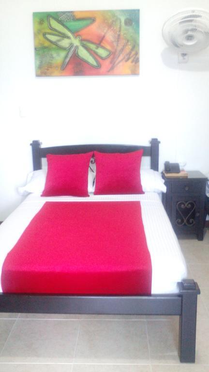 Hotel Colonial Pereira Esterno foto