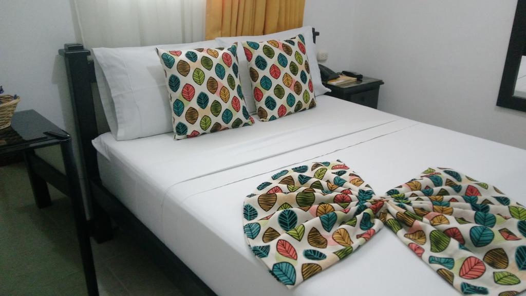 Hotel Colonial Pereira Esterno foto