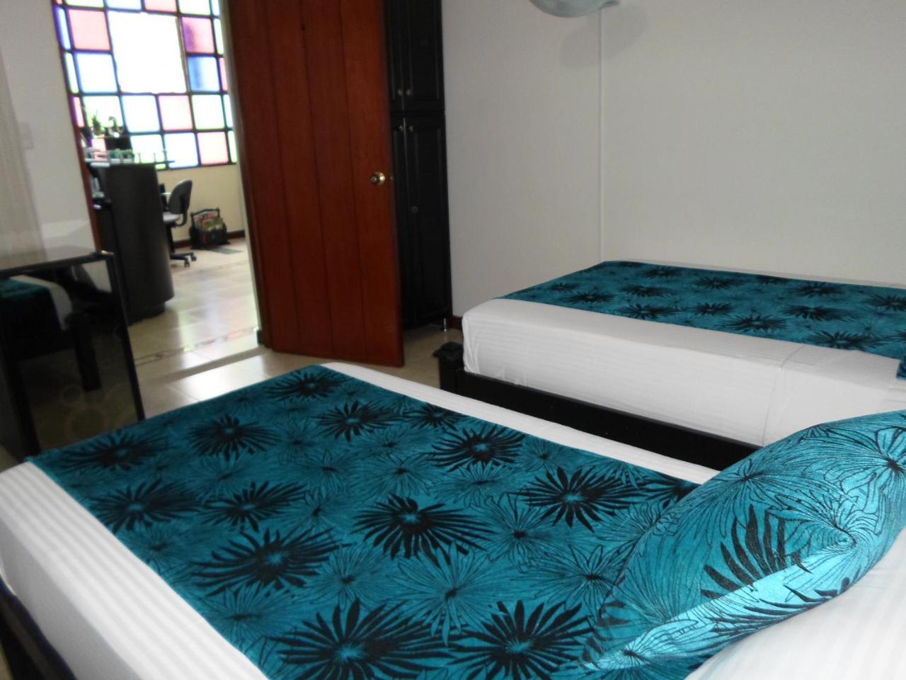 Hotel Colonial Pereira Esterno foto