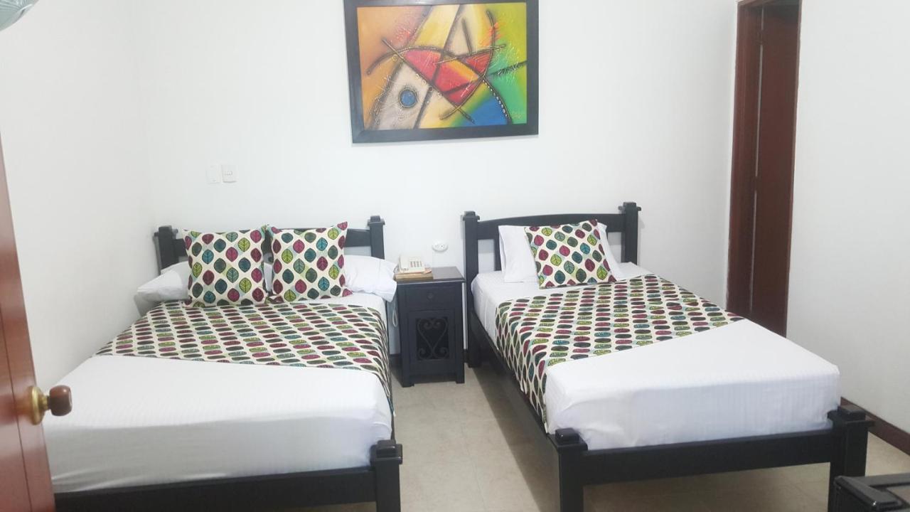 Hotel Colonial Pereira Esterno foto